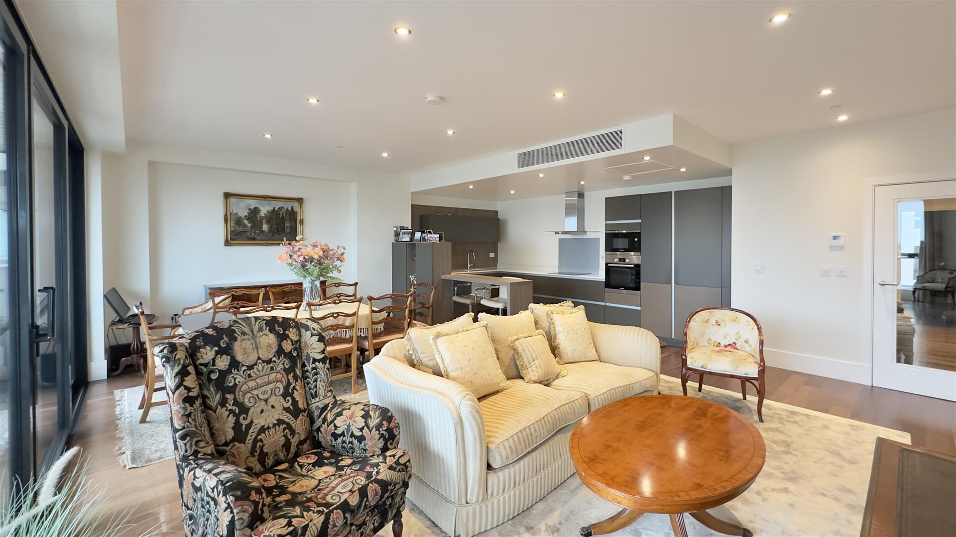 Image of Apartment - 3 Bedrooms - 2 Bathrooms for Sale in Midtown-Gibraltar, Image 3